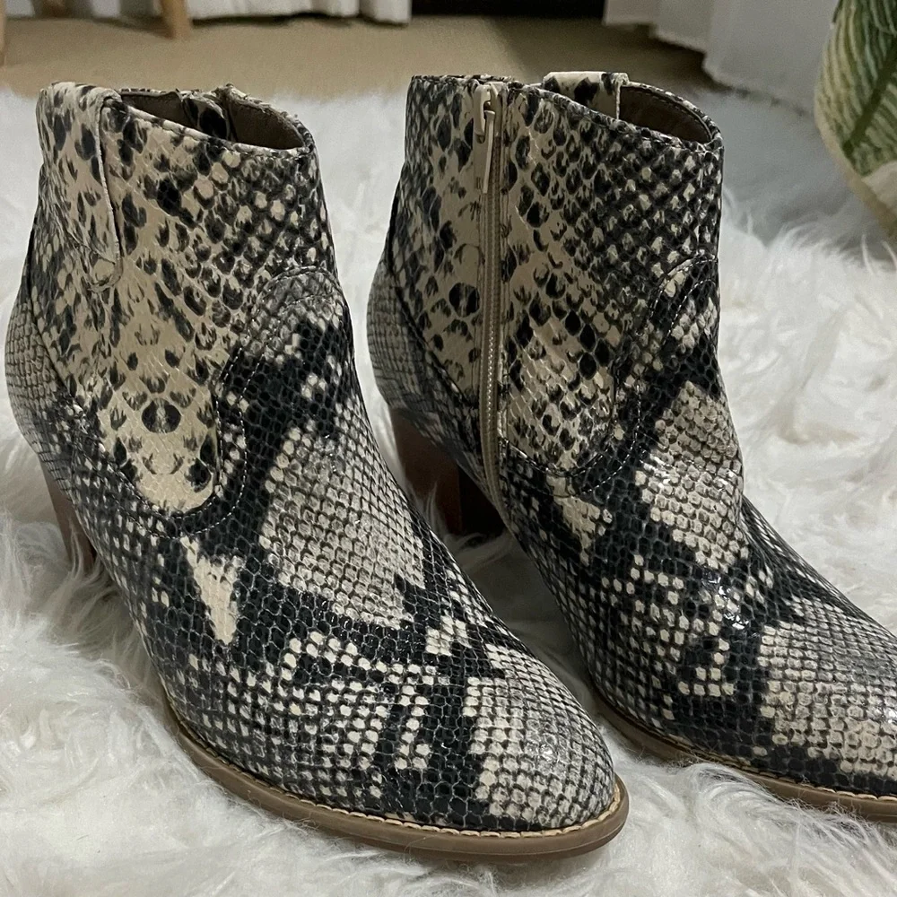 Vionic Snakeskin Bootie - Picture 1 of 8